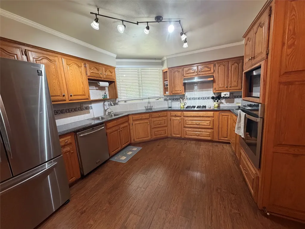 871 Vz County Road 2602 Wills Point TX 75169