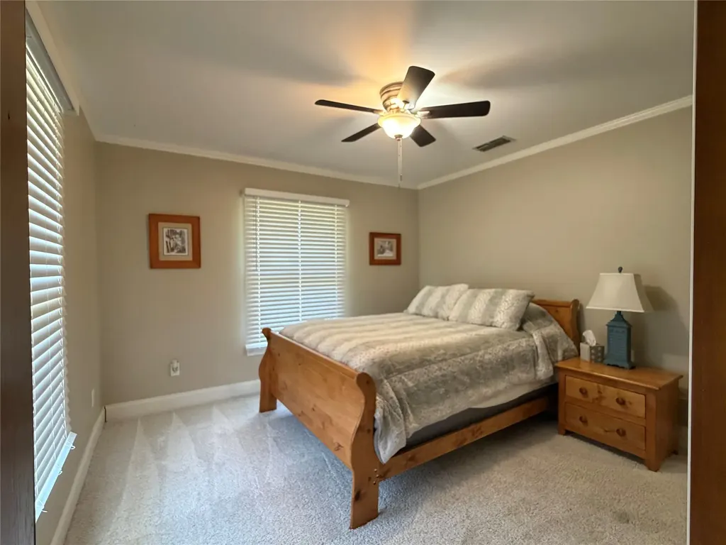 871 Vz County Road 2602 Wills Point TX 75169