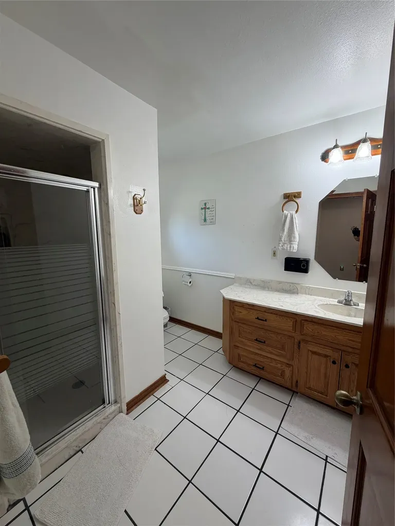 871 Vz County Road 2602 Wills Point TX 75169