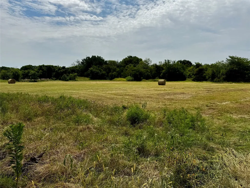 1438 Hurst Road Axtell TX 76624