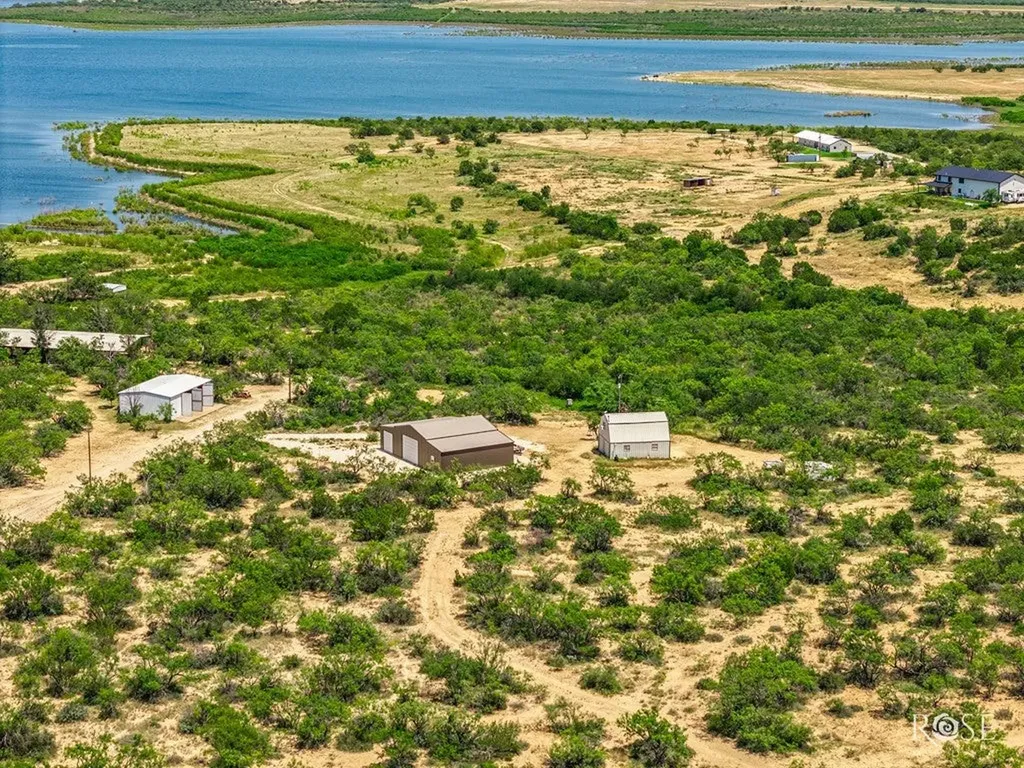 17001 Mustang Creek Road Paint Rock TX 76862