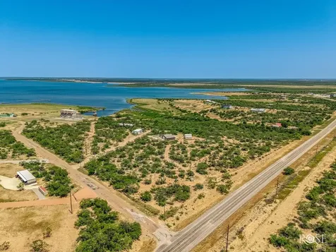 17001 Mustang Creek Road Paint Rock TX 76862
