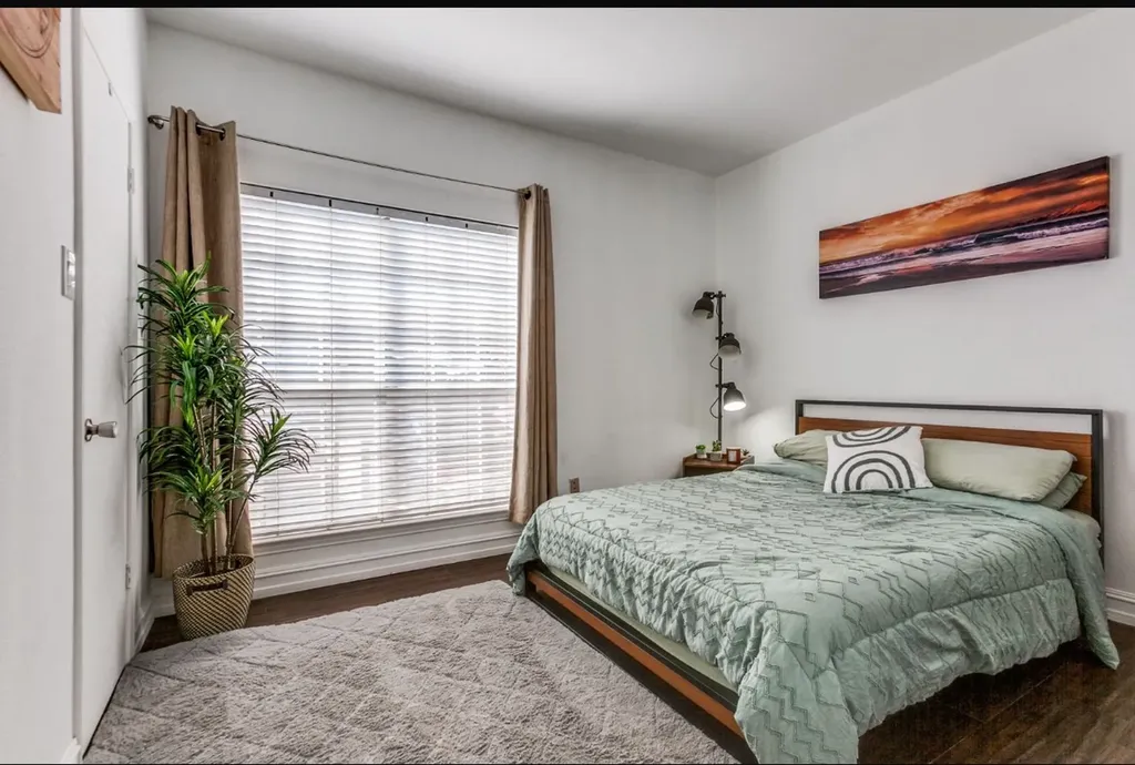 3550 Country Square Drive Carrollton TX 75006