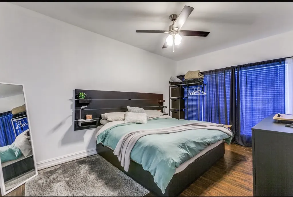 3550 Country Square Drive Carrollton TX 75006