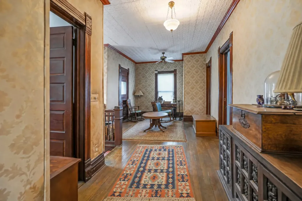 903 Parker Street Mckinney TX 75069