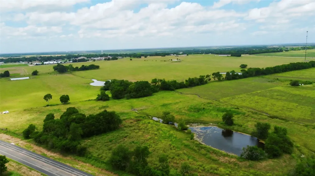 TRACT-10 E Highway 56 Honey Grove TX 75446