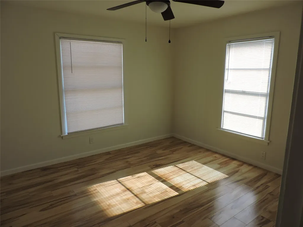 1513 Skyline Drive River Oaks TX 76114