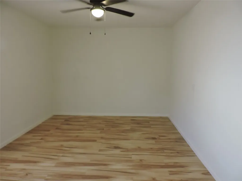 1513 Skyline Drive River Oaks TX 76114