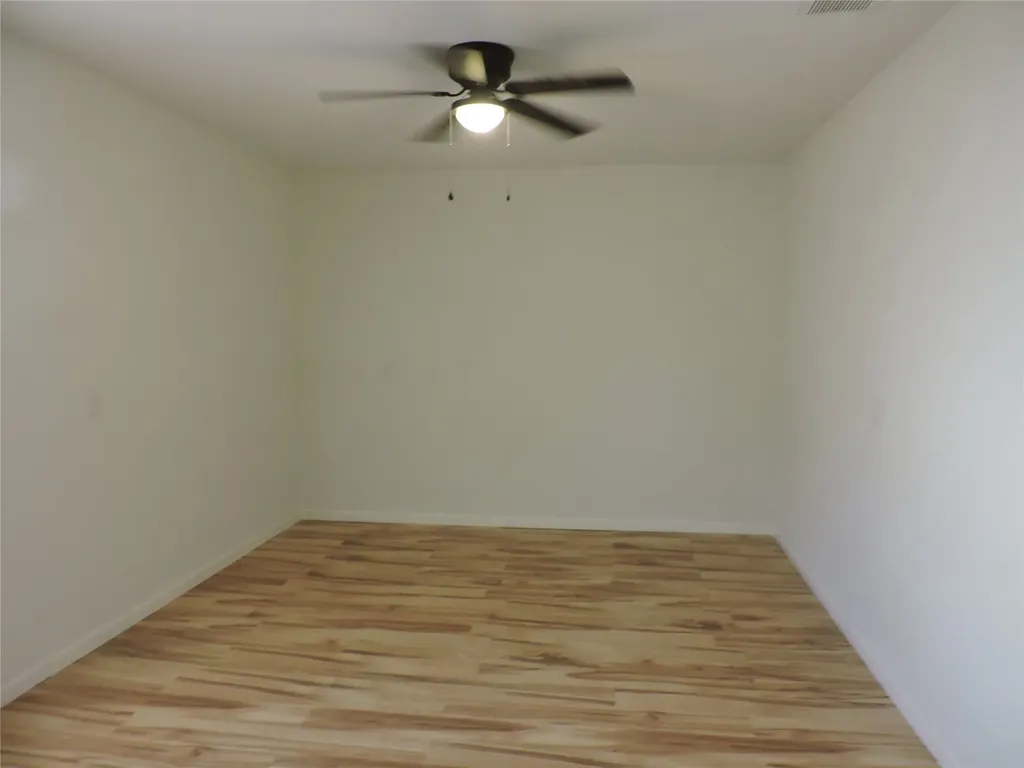 1513 Skyline Drive River Oaks TX 76114