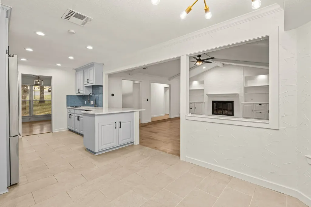 1015 Cimarron Circle Keller TX 76262