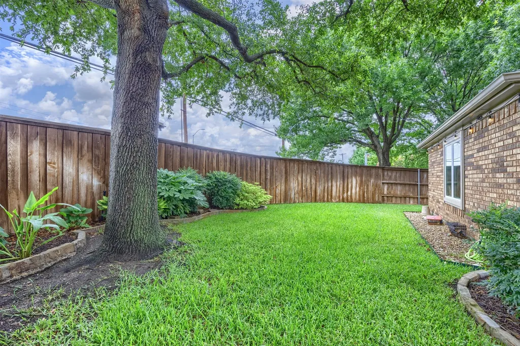 1717 Whitney Drive Richardson TX 75082