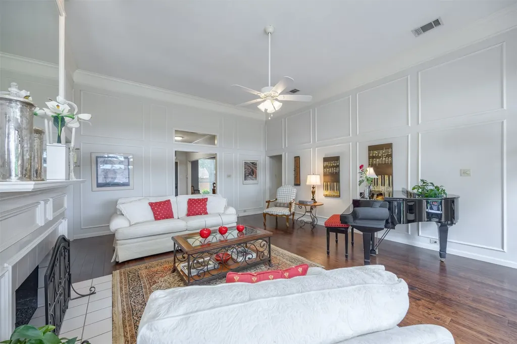 1717 Whitney Drive Richardson TX 75082