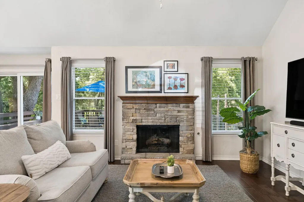 2265 Glen Ridge Drive Highland Village TX 75077