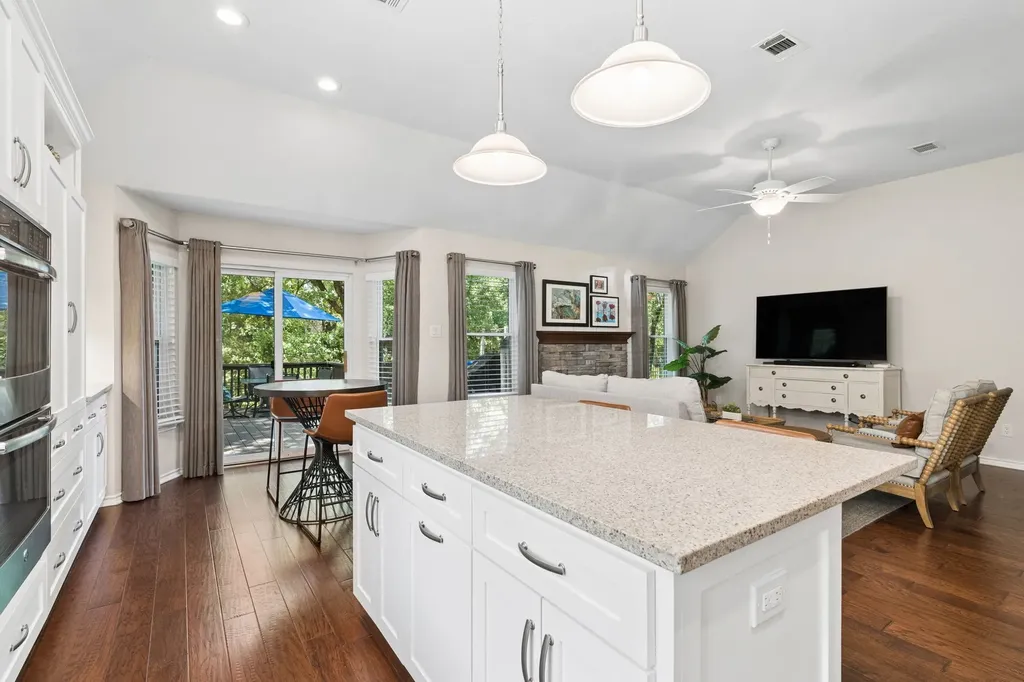 2265 Glen Ridge Drive Highland Village TX 75077