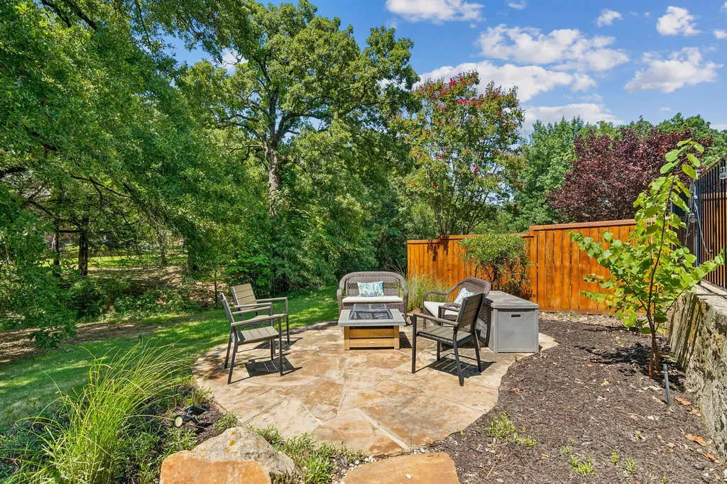 2265 Glen Ridge Drive Highland Village TX 75077