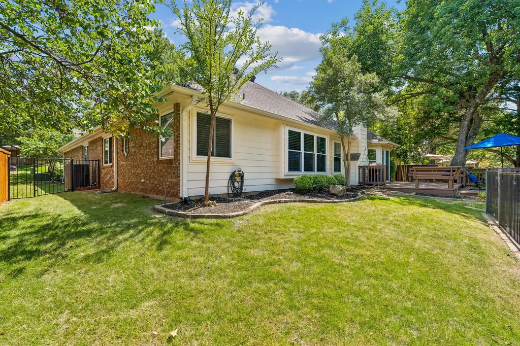 2265 Glen Ridge Drive Highland Village TX 75077