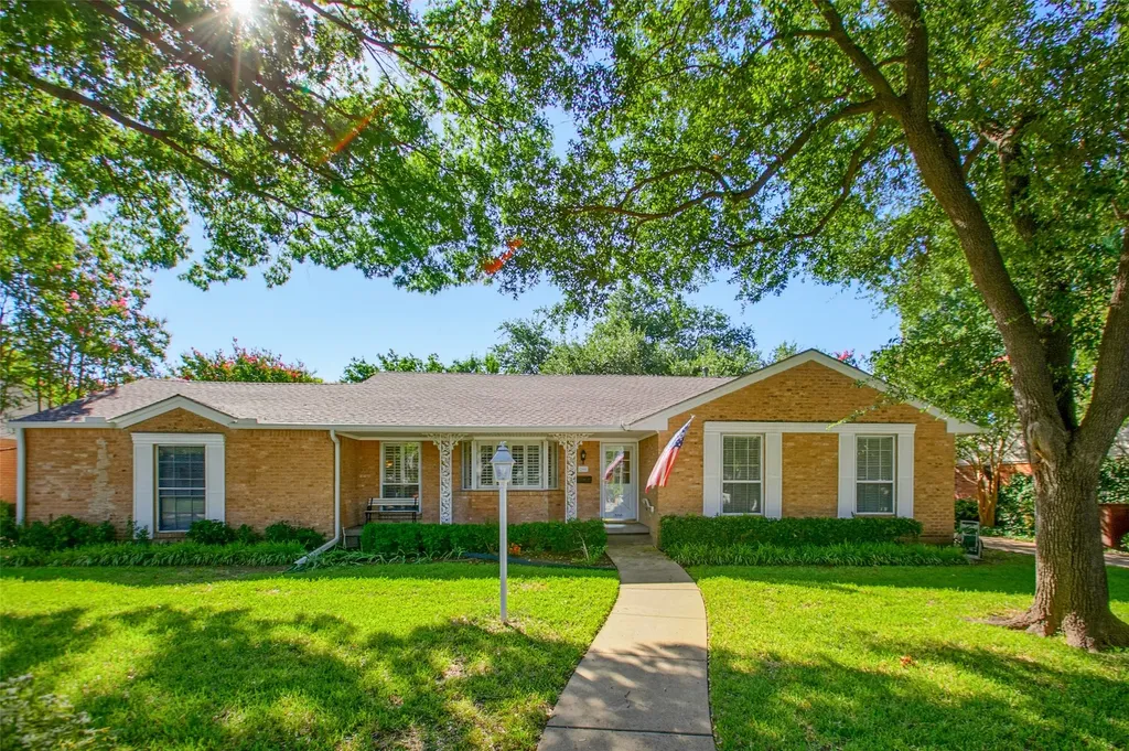 200 N Weatherred Drive Richardson TX 75080