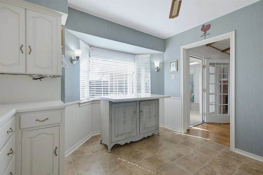 200 N Weatherred Drive Richardson TX 75080