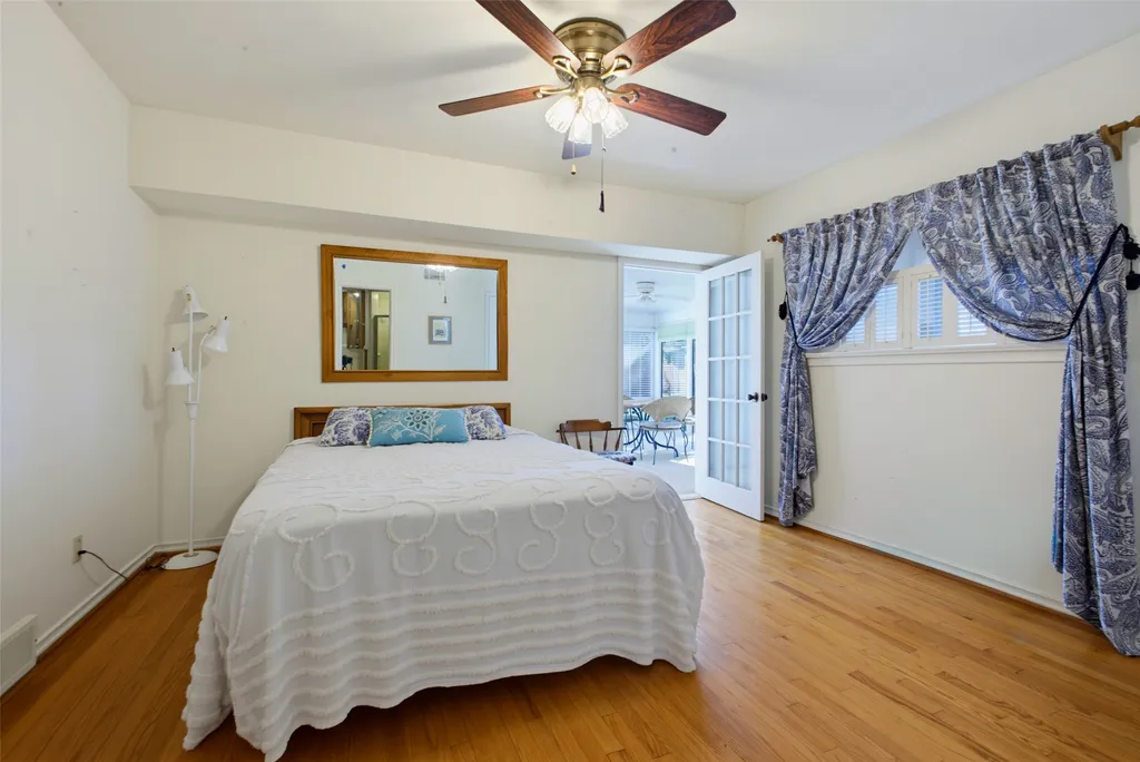 200 N Weatherred Drive Richardson TX 75080