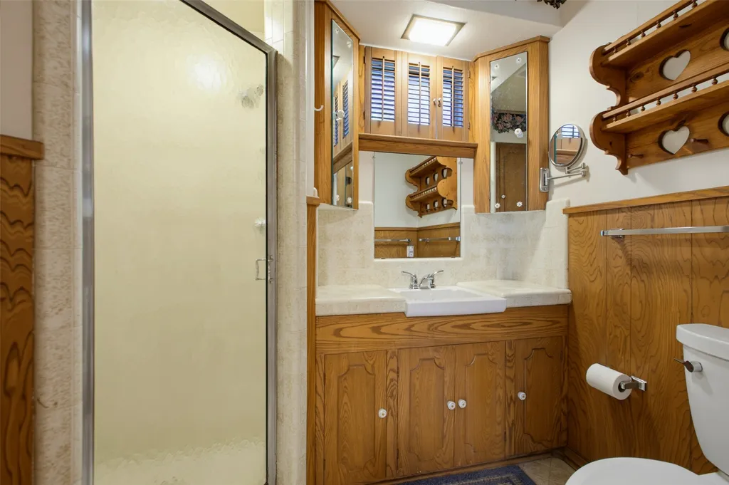 200 N Weatherred Drive Richardson TX 75080