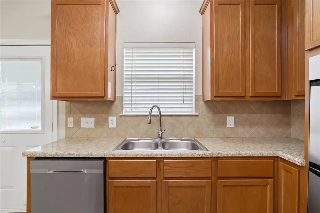 6537 Mundo Drive Waco TX 76712