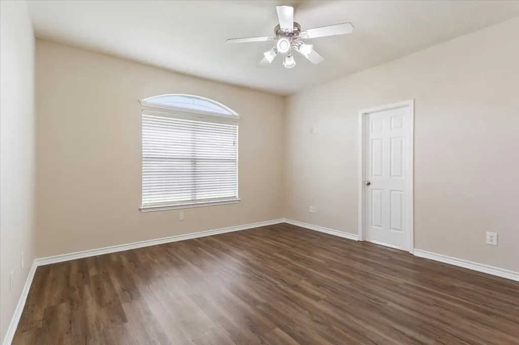 6537 Mundo Drive Waco TX 76712