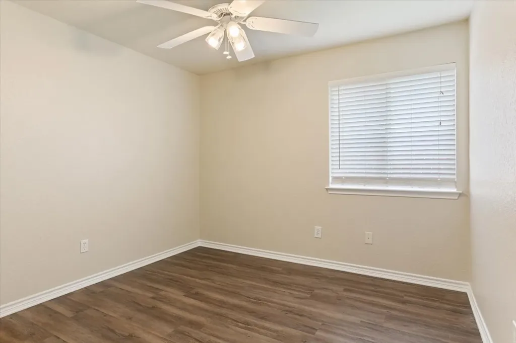 6537 Mundo Drive Waco TX 76712