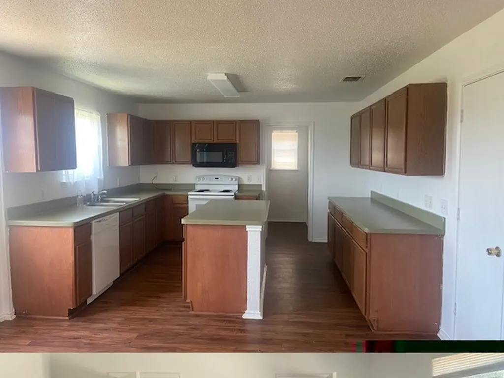 14860 Bell Manor Court Balch Springs TX 75180