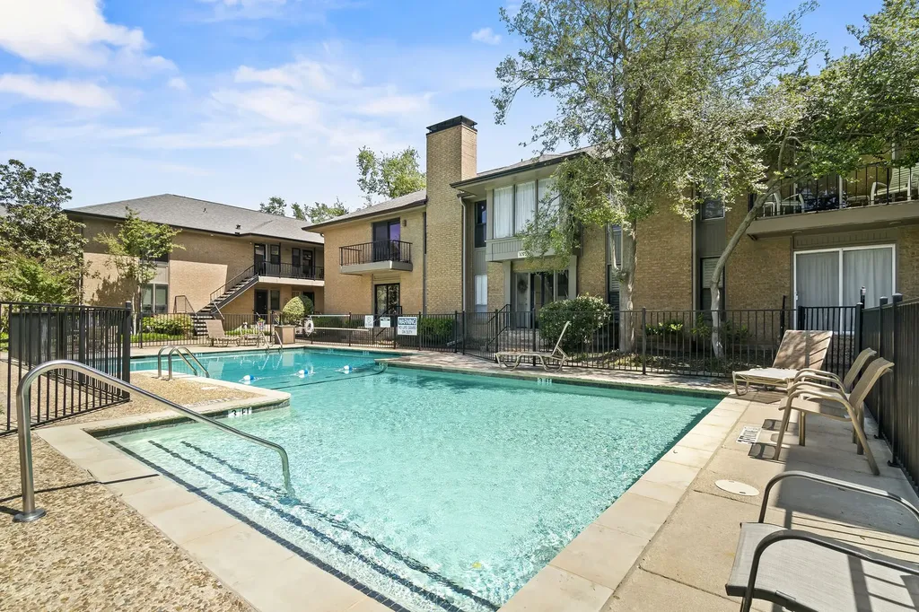 10757 Villager Road Dallas TX 75230