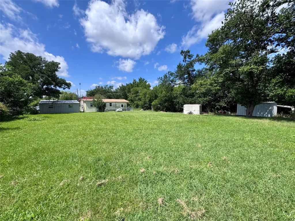 4860 Heritage Parkway Leroy TX 76624