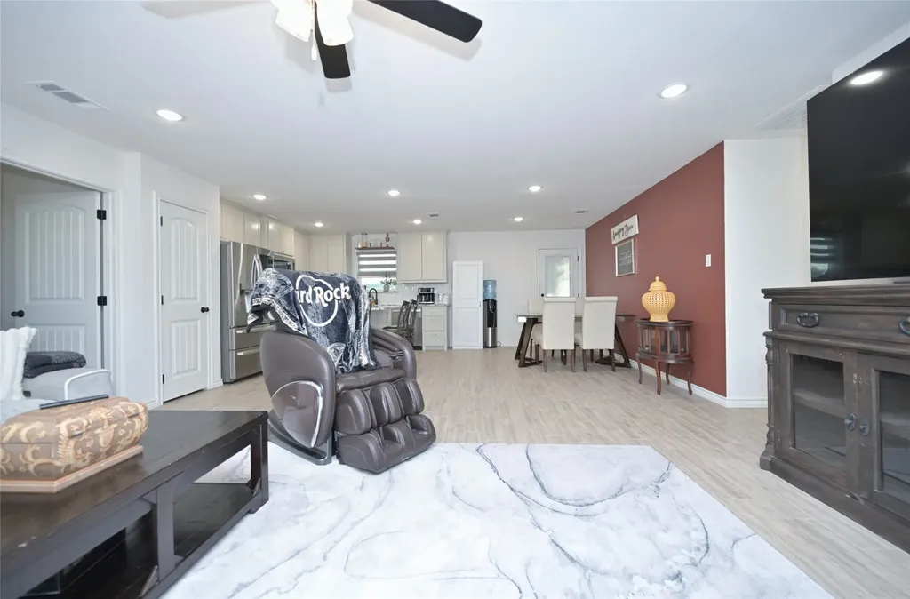 5000 Olivia Lucille Street Azle TX 76020