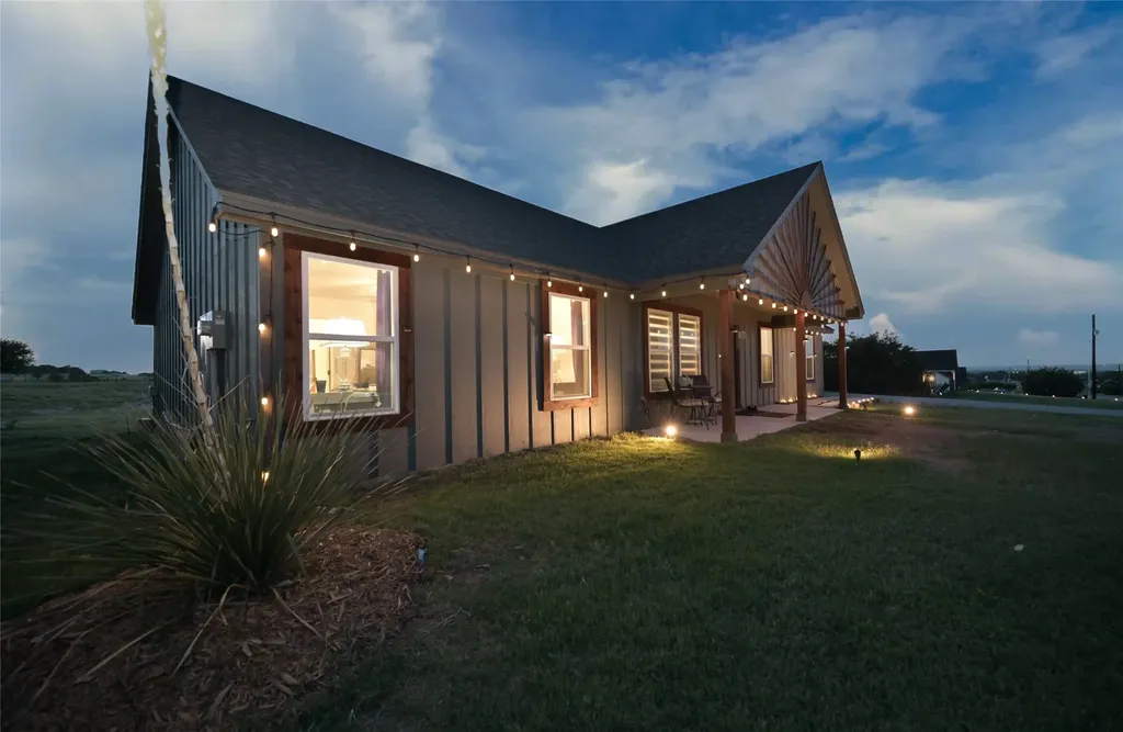 5000 Olivia Lucille Street Azle TX 76020