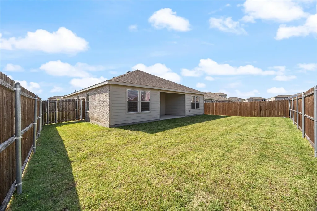 1609 Silas Drive Forney TX 75126