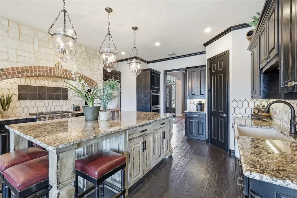 3200 Village Crest Court Flower Mound TX 75022
