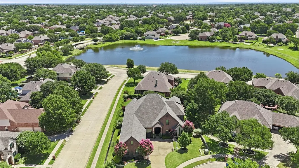 3200 Village Crest Court Flower Mound TX 75022