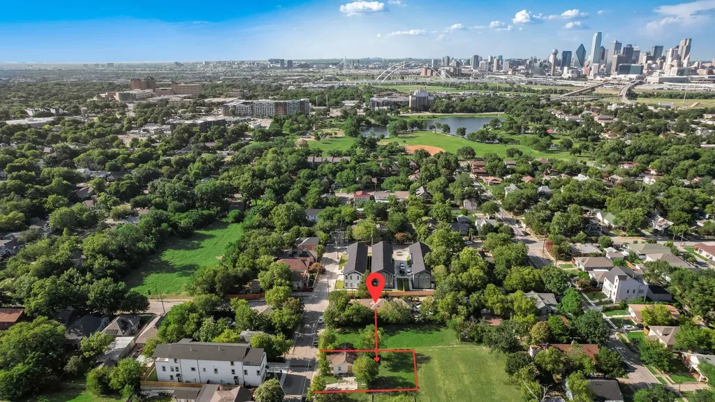 410 N Patton Avenue Dallas TX 75203