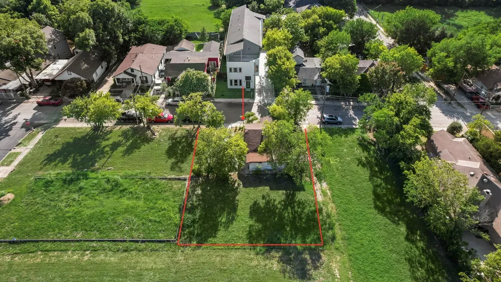410 N Patton Avenue Dallas TX 75203