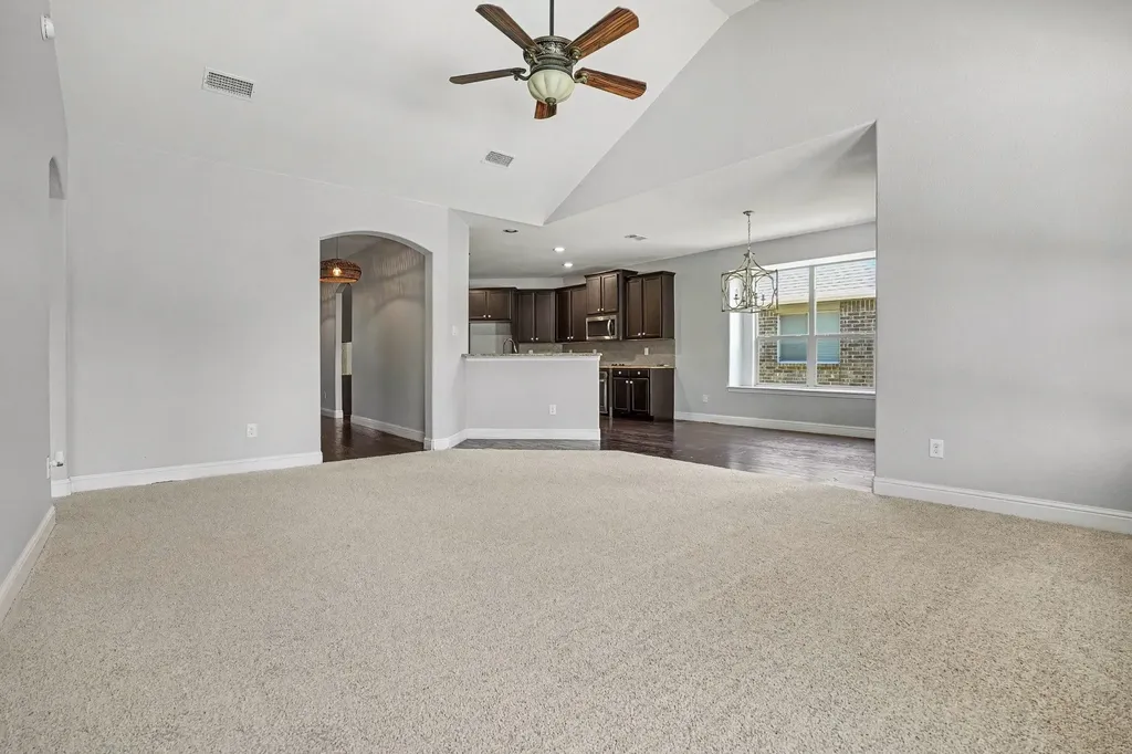 4310 Garden Path Lane Mansfield TX 76063