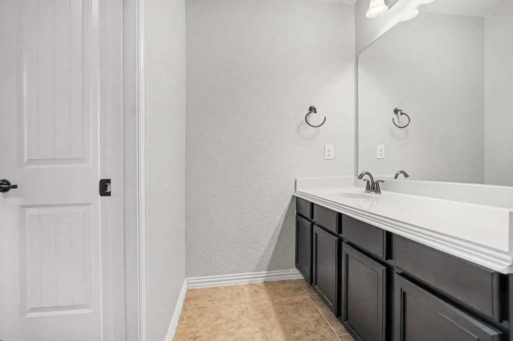 4310 Garden Path Lane Mansfield TX 76063