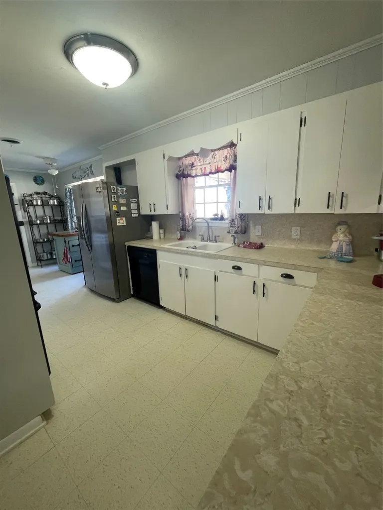 618 E Vinnie Street Plain Dealing LA 71064