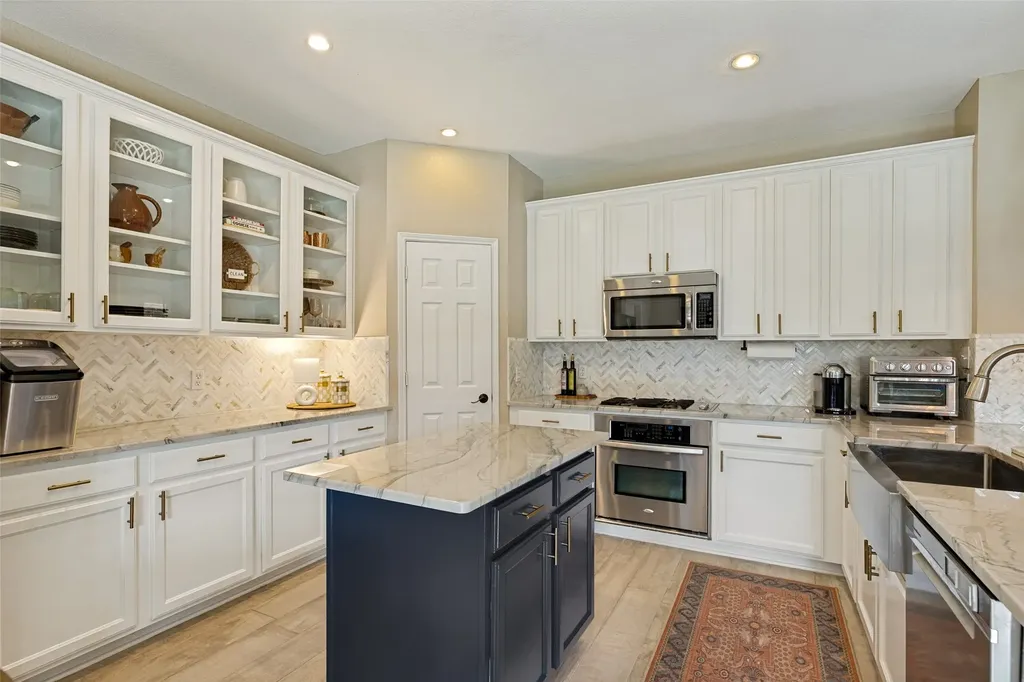 505 Knoll Park Court Mckinney TX 75072