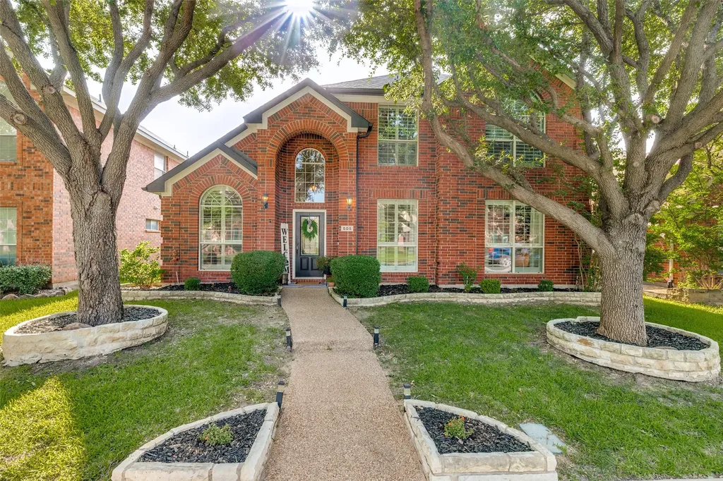 505 Knoll Park Court Mckinney TX 75072