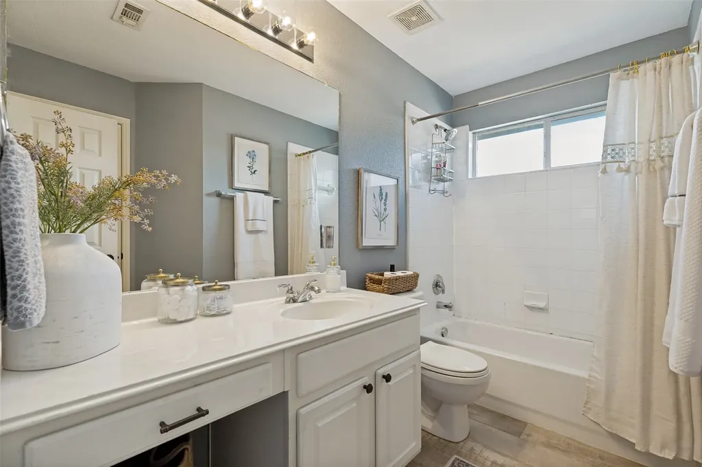 505 Knoll Park Court Mckinney TX 75072