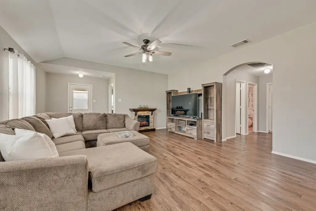 1204 Savannah Ridge Drive Princeton TX 75407