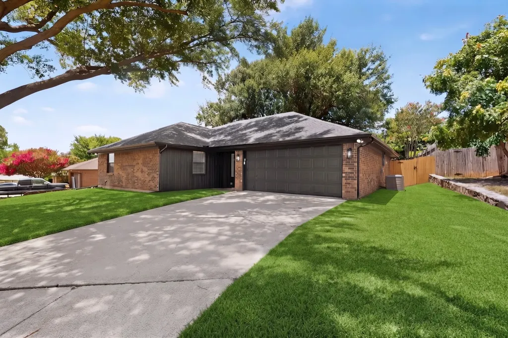 3804 Wrexgate Court Arlington TX 76016
