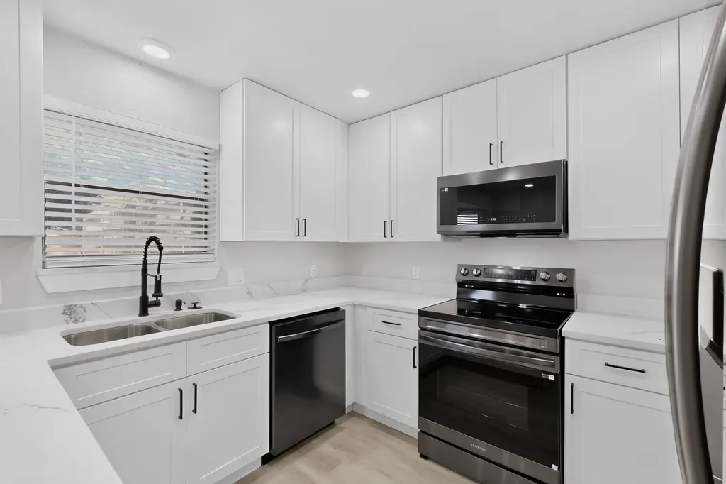 3804 Wrexgate Court Arlington TX 76016