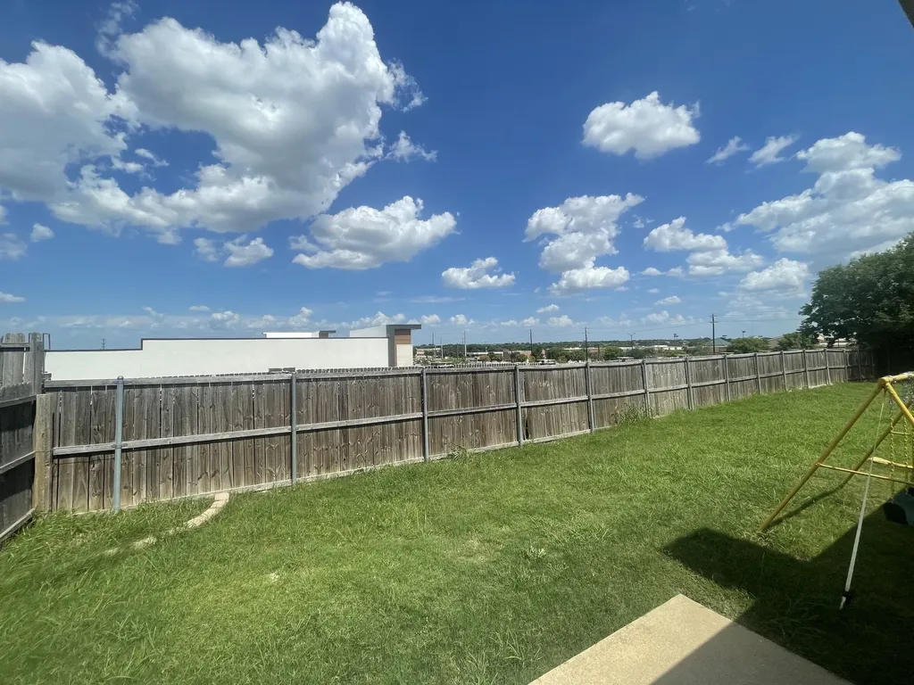 100 Hopewell Drive Mckinney TX 75071