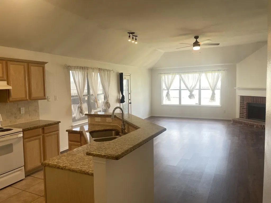 100 Hopewell Drive Mckinney TX 75071