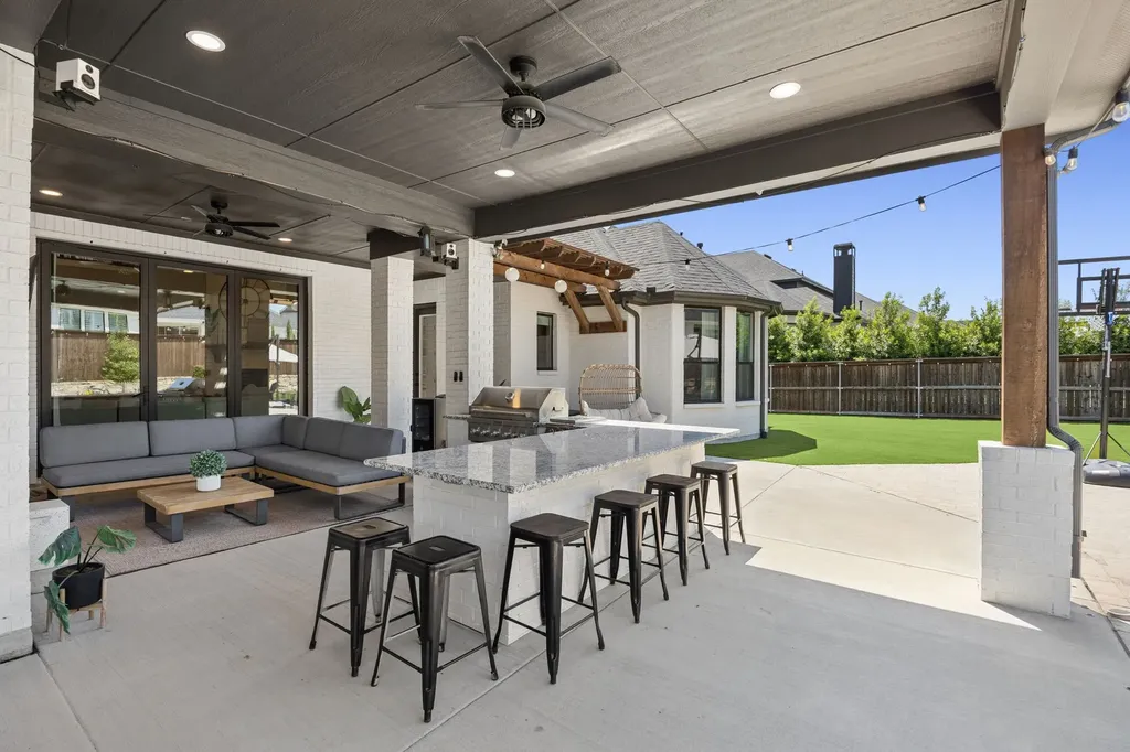 2712 Whirlaway Court Celina TX 75009