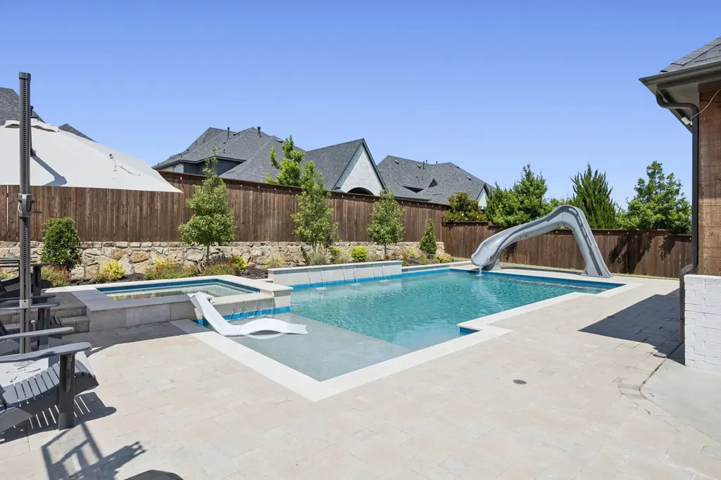 2712 Whirlaway Court Celina TX 75009